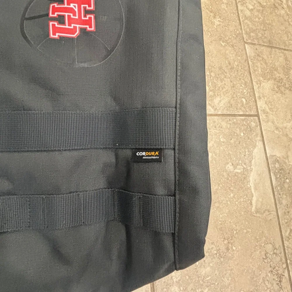 Jordan Houston Cougars UH Basketball Duffel Bag Black Cordura MA0900-G9Q